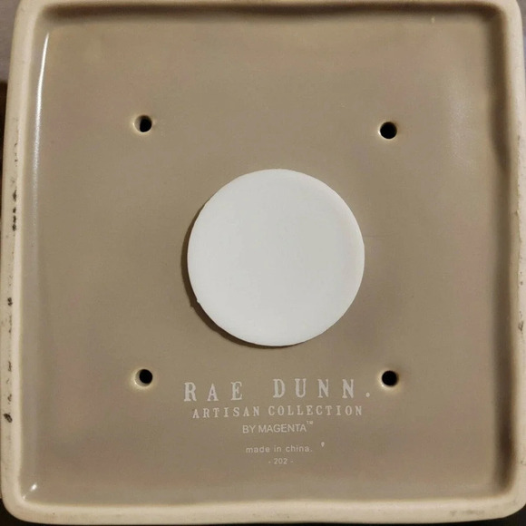 Rae Dunn Ceramic Penthouse 9" Birdhouse Feeder Taupe New - Picture 10 of 12